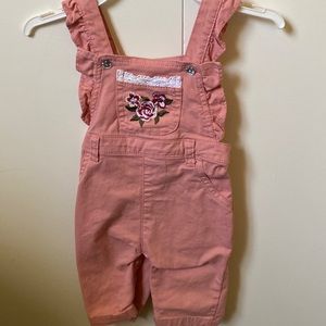 Baby girl clothing size 3/6 months
